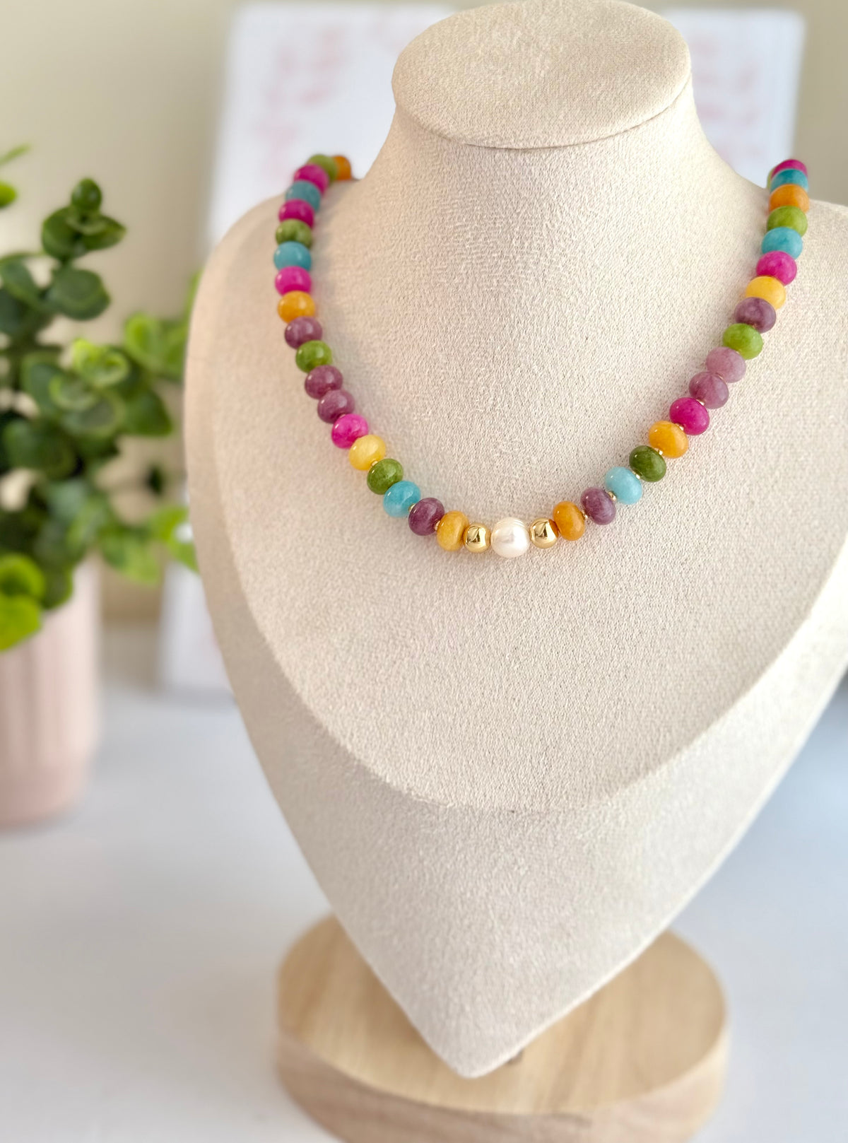 Rainbow pearl Necklace